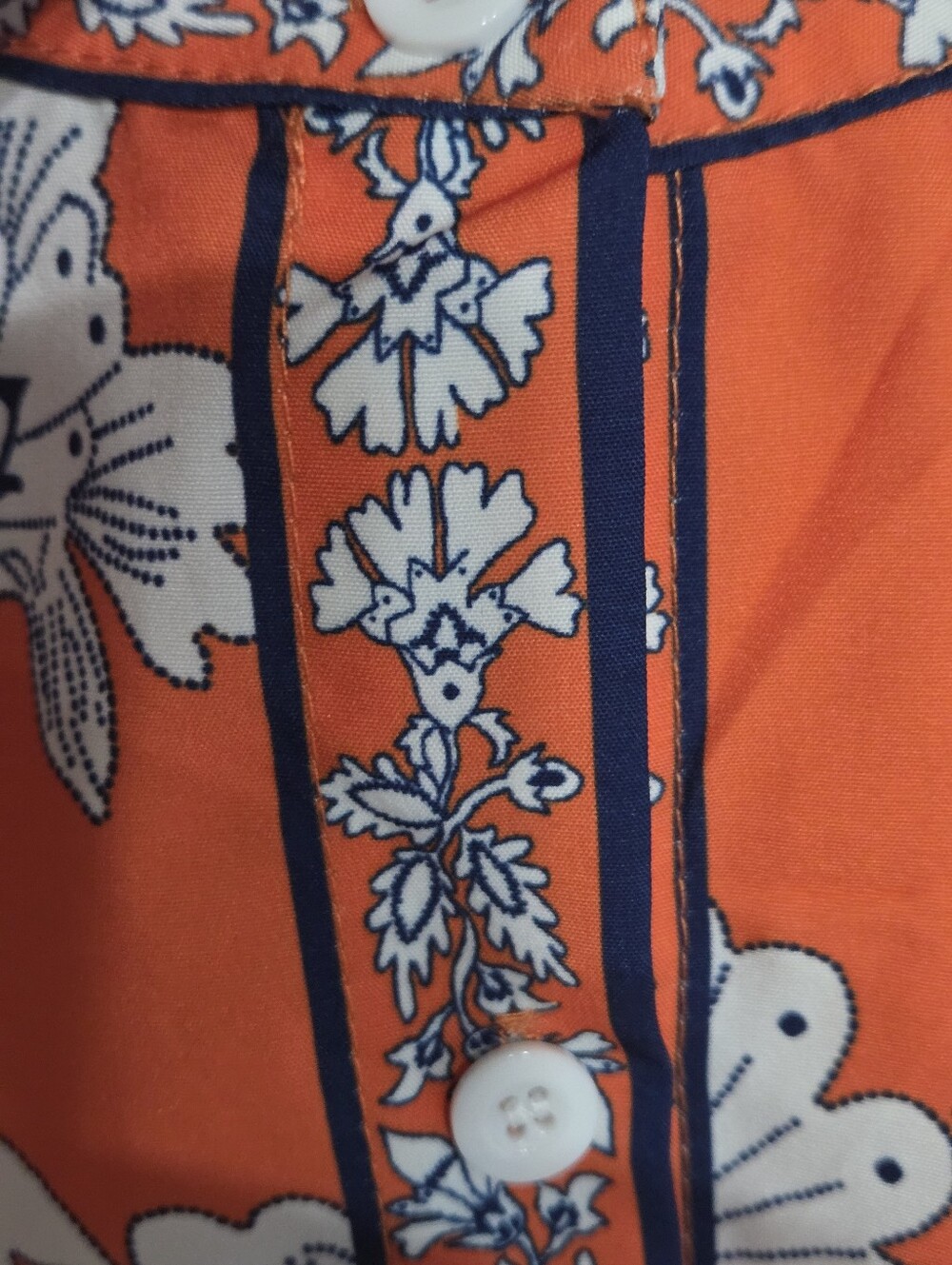 Women Button Down Top - Picture 2 of 7